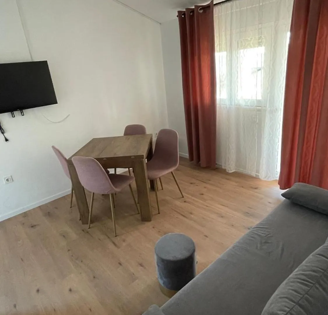 Apartmani Roko&Lovre Starigrad クロアチア